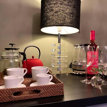 Chic Suite Figueiras W Balcony In Taviras Historical Centre Luaran gambar