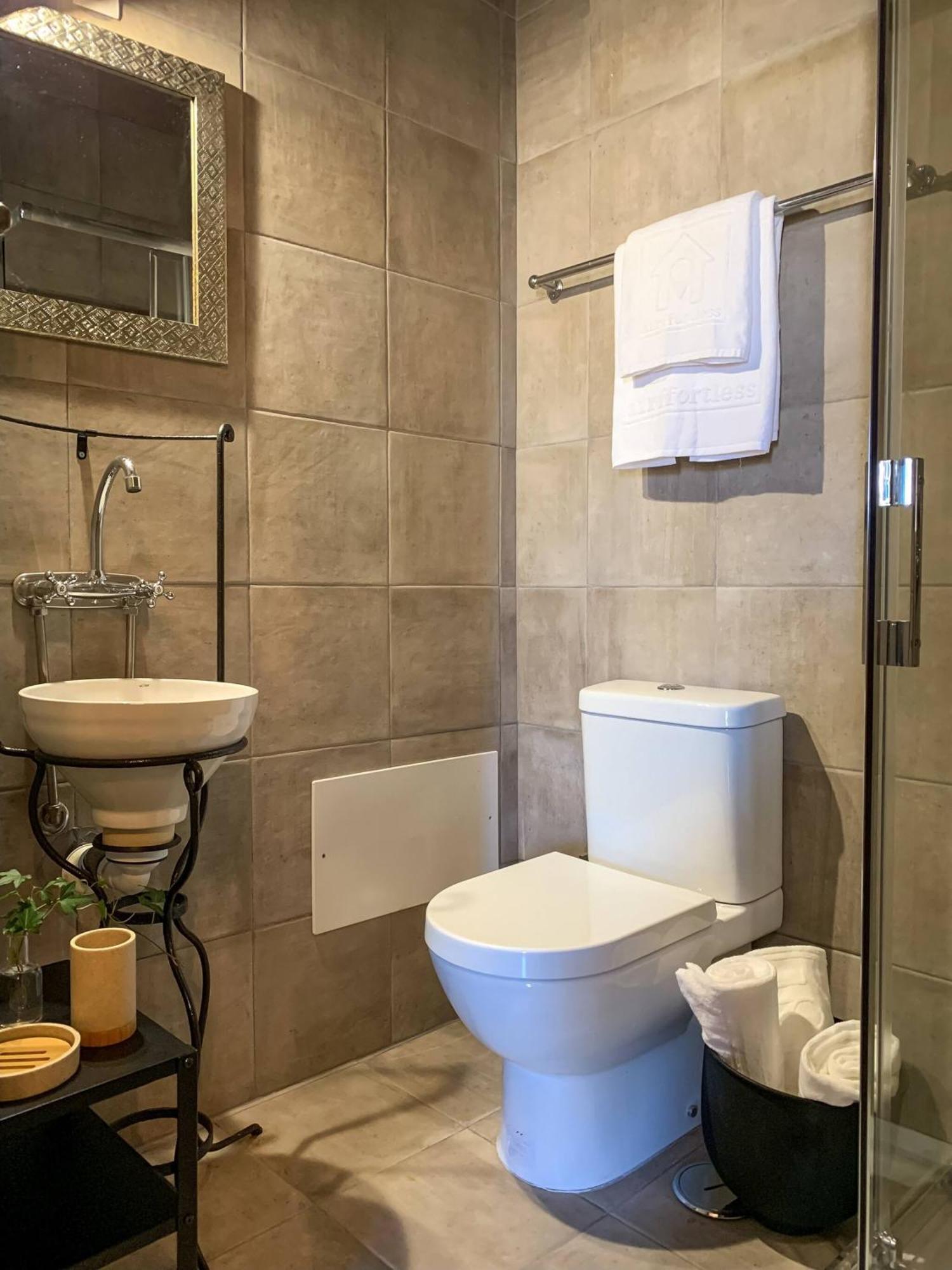 Chic Suite Figueiras W Balcony In Taviras Historical Centre Luaran gambar